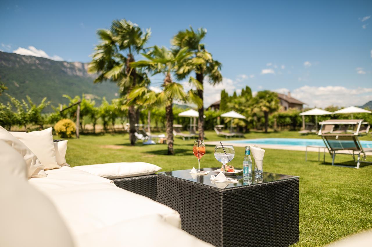 Hotel Mandelhof ***S Eppan an der Weinstraße Buitenkant foto
